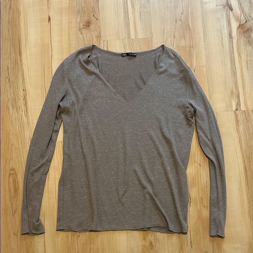 Zara Long Sleeve V-Neck Top - Brown